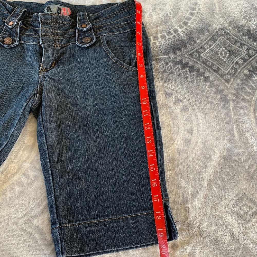 Boom Boom Jean shorts - Picture 4 of 8